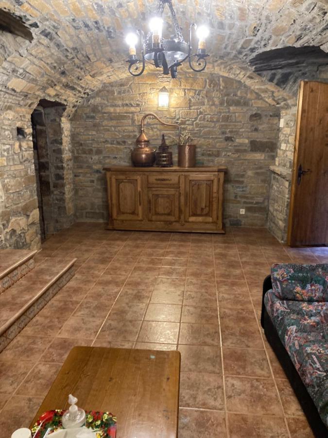 Preciosas Vistas A La Montana, Luminoso Y Acogedor Apartamento El Pueyo de Araguás Exterior foto