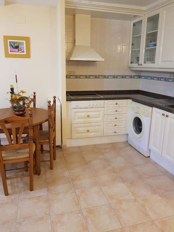 Preciosas Vistas A La Montana, Luminoso Y Acogedor Apartamento El Pueyo de Araguás Exterior foto